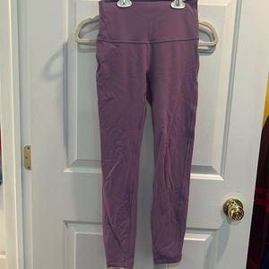 LULULEMON LEGGINGS, size 4, light purple